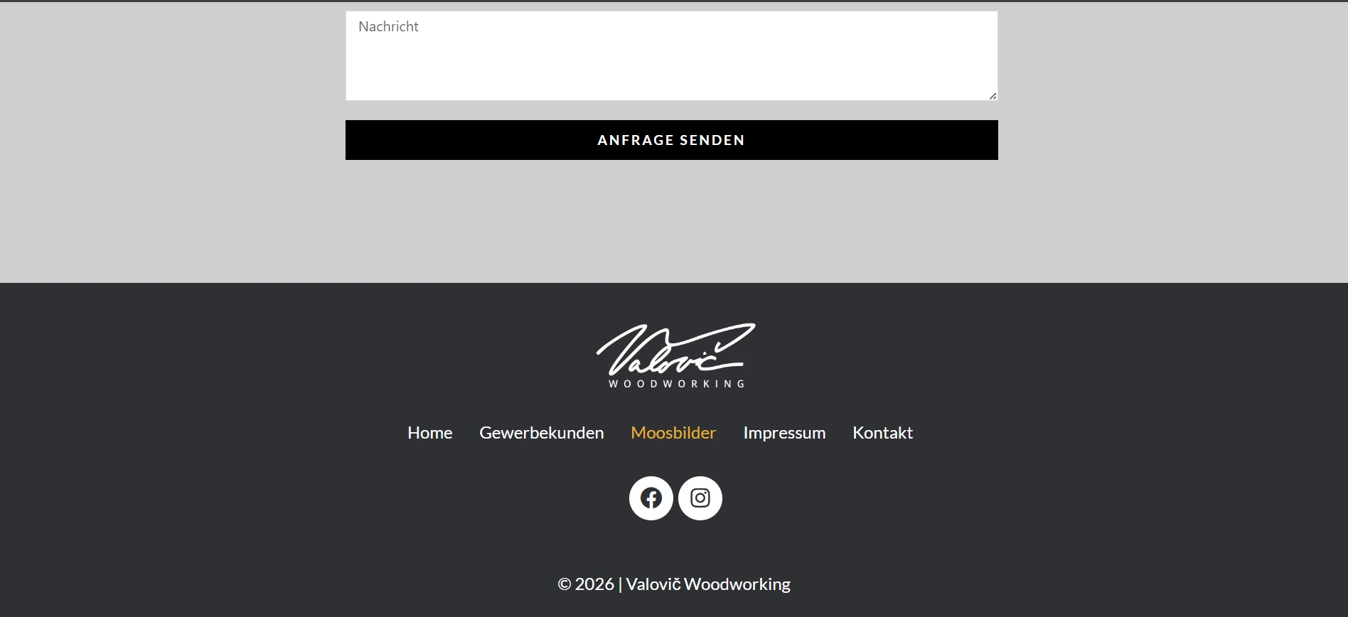 Footer a kontaktná časť nemeckého webu Runderahmen s formulárom, navigáciou a copyrightom